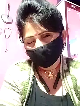 Snapshot of Bhavya_Bhan chatting on 02.06.25 Bhavya Bhan online show from 02.06.25