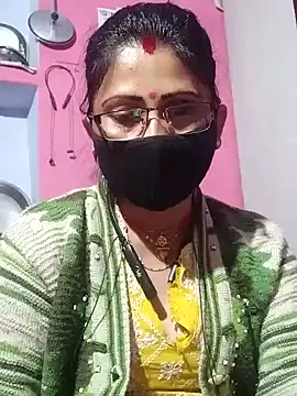 Snapshot of Bhavya_Bhan chatting on 02.06.25 Bhavya Bhan online show from 02.06.25