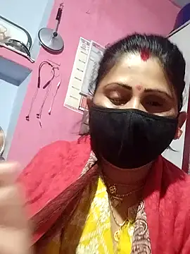 Snapshot of Bhavya_Bhan chatting on 02.06.25 Bhavya Bhan online show from 02.06.25