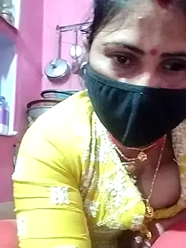 Snapshot of Bhavya_Bhan chatting on 02.07.25 Bhavya Bhan online show from 02.07.25