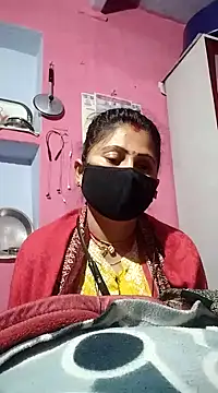 Snapshot of Bhavya_Bhan chatting on 02.07.25 Bhavya Bhan online show from 02.07.25