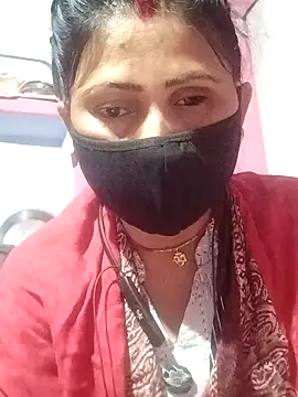 Snapshot of Bhavya_Bhan chatting on 02.08.25 Bhavya Bhan online show from 02.08.25