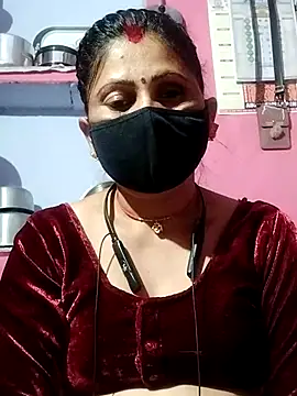 Snapshot of Bhavya_Bhan chatting on 02.13.25 Bhavya Bhan online show from 02.13.25