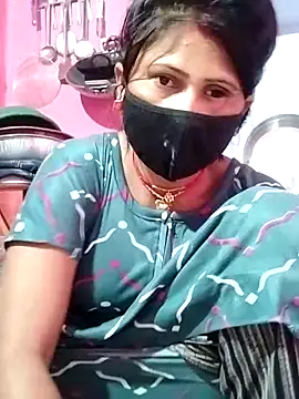 Snapshot of Bhavya_Bhan chatting on 02.25.25 Bhavya Bhan online show from 02.25.25