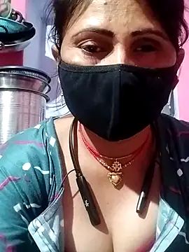 Snapshot of Bhavya_Bhan chatting on 02.28.25 Bhavya Bhan online show from 02.28.25