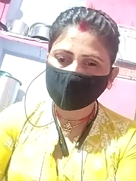 Snapshot of Bhavya_Bhan chatting on 03.10.25 Bhavya Bhan online show from 03.10.25