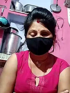 Snapshot of Bhavya_Bhan chatting on 03.12.25 Bhavya Bhan online show from 03.12.25