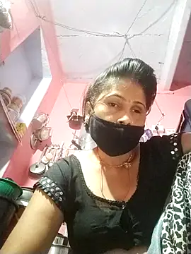 Snapshot of Bhavya_Bhan chatting on 10.09.25 Bhavya Bhan online show from 10.09.25