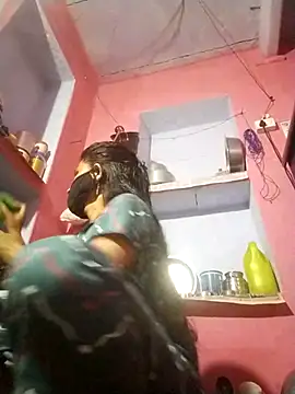 Snapshot of Bhavya_Bhan chatting on 10.26.25 Bhavya Bhan online show from 10.26.25