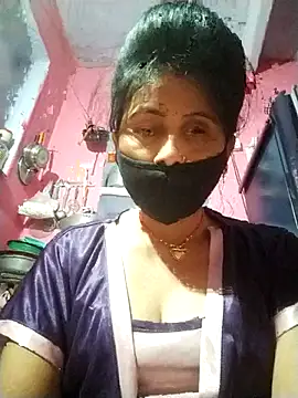 Snapshot of Bhavya_Bhan chatting on 10.26.25 Bhavya Bhan online show from 10.26.25