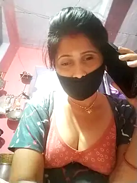 Snapshot of Bhavya_Bhan chatting on 11.01.25 Bhavya Bhan online show from 11.01.25