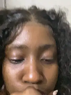 Spicey-CheekssX online show from 01.28.25