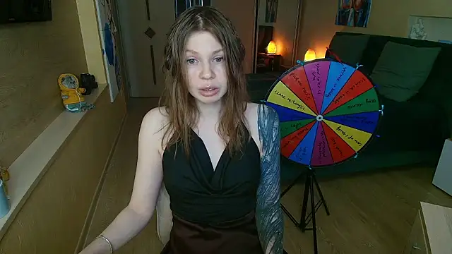 Snapshot of ReginaSparkle chatting on 02.06.26 ReginaSparkle online show from 02.06.26