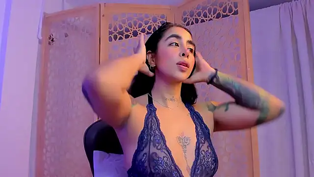 sophierooy22 online show from 12.01.24