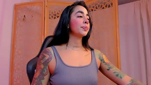 sophierooy22 online show from 12.03.24