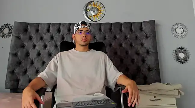 Snapshot of RYAN_PATERSON chatting on 01.23.25 RYAN PATERSON online show from 01.23.25