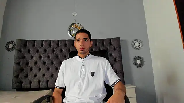 Snapshot of RYAN_PATERSON chatting on 01.24.25 RYAN PATERSON online show from 01.24.25