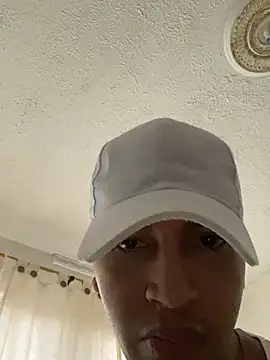 Diegosavage3 online show from 02.24.25