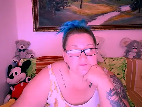 mayamayx online show from 10.10.25