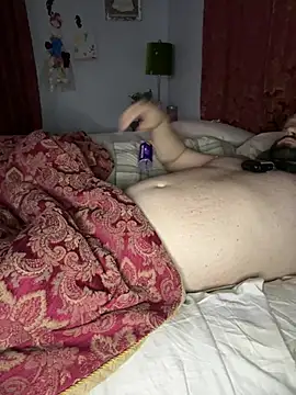 Snapshot of Dadbod4you chatting on 03.10.25 Dadbod4you online show from 03.10.25