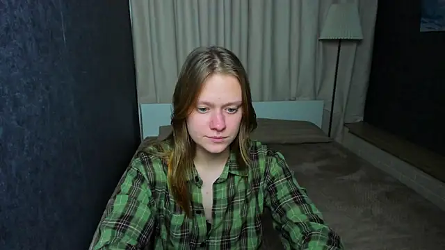 TessaSwans online show from 01.29.25