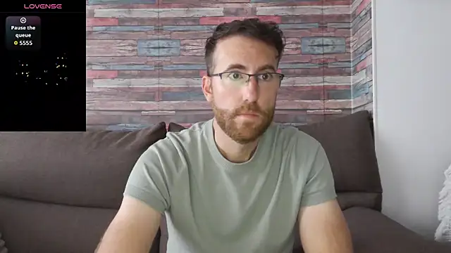 machohiberiko online show from 10.27.25