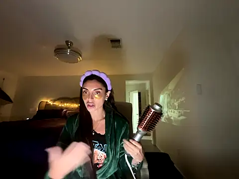 Snapshot of geld_88 chatting on 09.20.25 geld 88 online show from 09.20.25