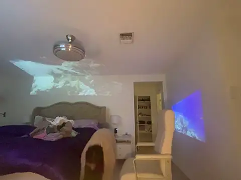 Snapshot of geld_88 chatting on 10.04.25 geld 88 online show from 10.04.25