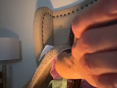 Snapshot of geld_88 chatting on 10.06.25 geld 88 online show from 10.06.25