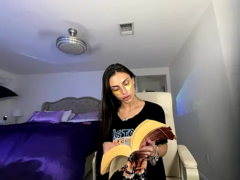 Snapshot of geld_88 chatting on 10.09.25 geld 88 online show from 10.09.25