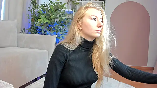 Snapshot of Rachel_Rut chatting on 09.19.25 Rachel Rut online show from 09.19.25