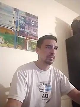 Snapshot of Madryndelsurxxx chatting on 02.21.26 Madryndelsurxxx online show from 02.21.26