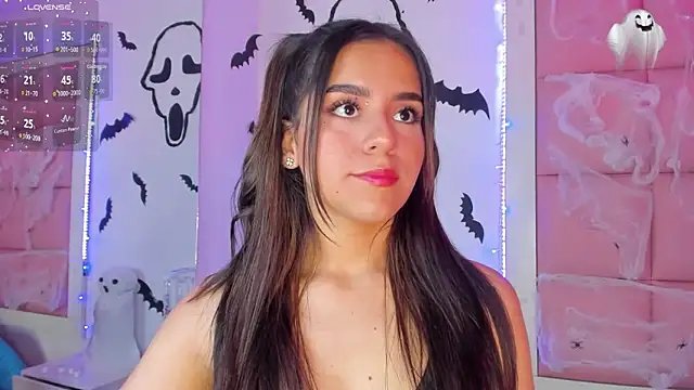 Lili Bykers online show from 10.30.25