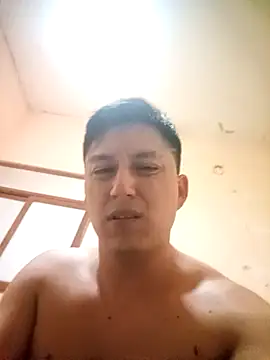 LuisMex1998 online show from 02.25.26