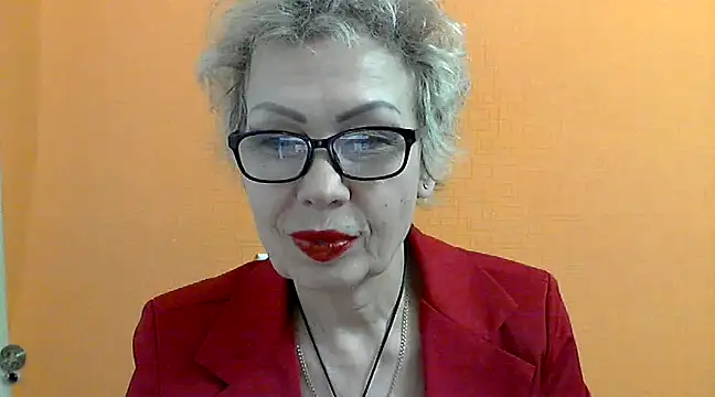 NessyJenixs online show from 02.10.25