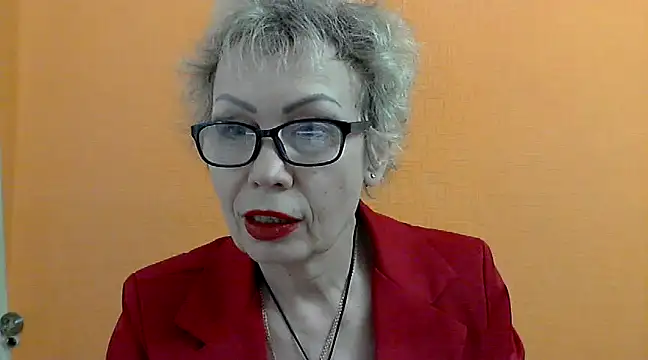 NessyJenixs online show from 02.13.25