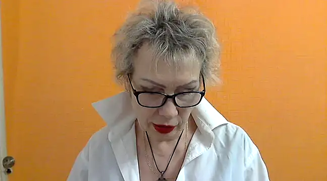 NessyJenixs online show from 02.27.25
