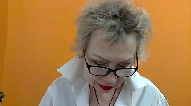NessyJenixs online show from 03.01.25