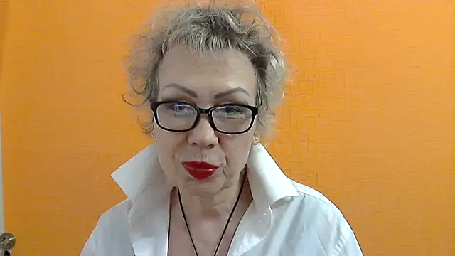 NessyJenixs online show from 03.16.25