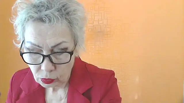 NessyJenixs online show from 02.04.26