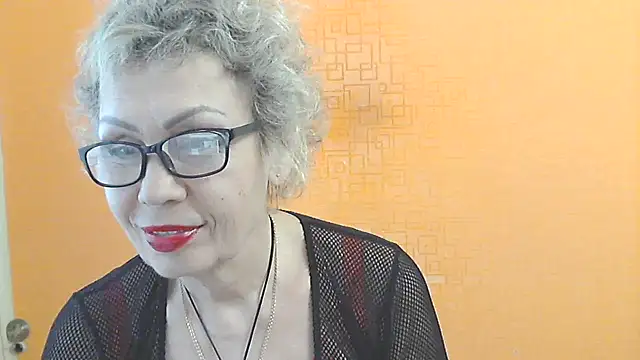 NessyJenixs online show from 03.30.26