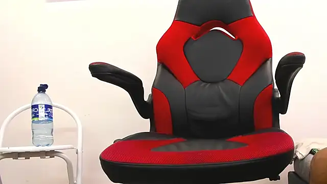 Snapshot of carlos_alber12 chatting on 02.07.25 carlos alber12 online show from 02.07.25