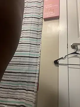 Snapshot of theprettysoles chatting on 04.07.26 theprettysoles online show from 04.07.26