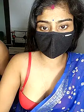 Love-N online show from 11.13.25