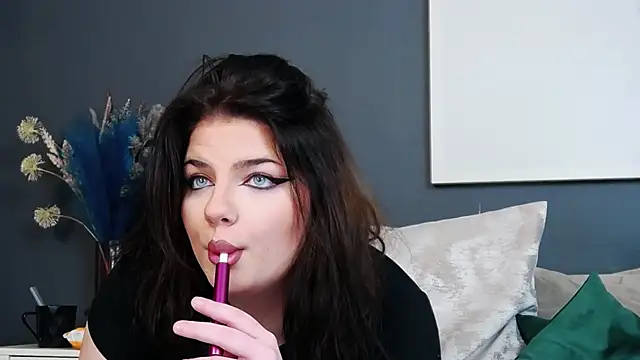 SophieRossy online show from 02.12.25