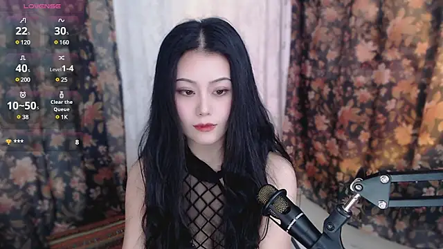 cat-lady-6688 online show from 02.25.25