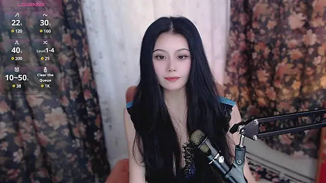 cat-lady-6688 online show from 03.19.25