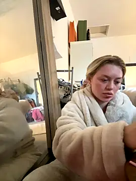 blissdimicco online show from 12.04.25