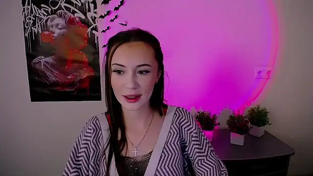 Snapshot of Nikonara_Love chatting on 02.14.25 Nikonara Love online show from 02.14.25