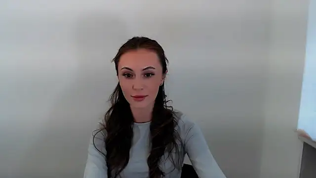 Nikonara Love online show from 10.11.25